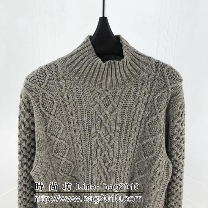 BURBERRY巴寶莉 2018秋冬最新 立體絞花 復古風 男款高領灰色毛衣 ydi1856